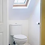 Appartement Spacious Rugby Field With Off-street Parking And Ev Fast Point For Electric Cars Whitby